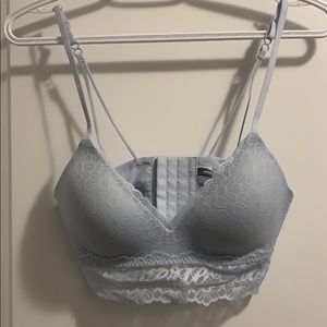Everyday wireless bra